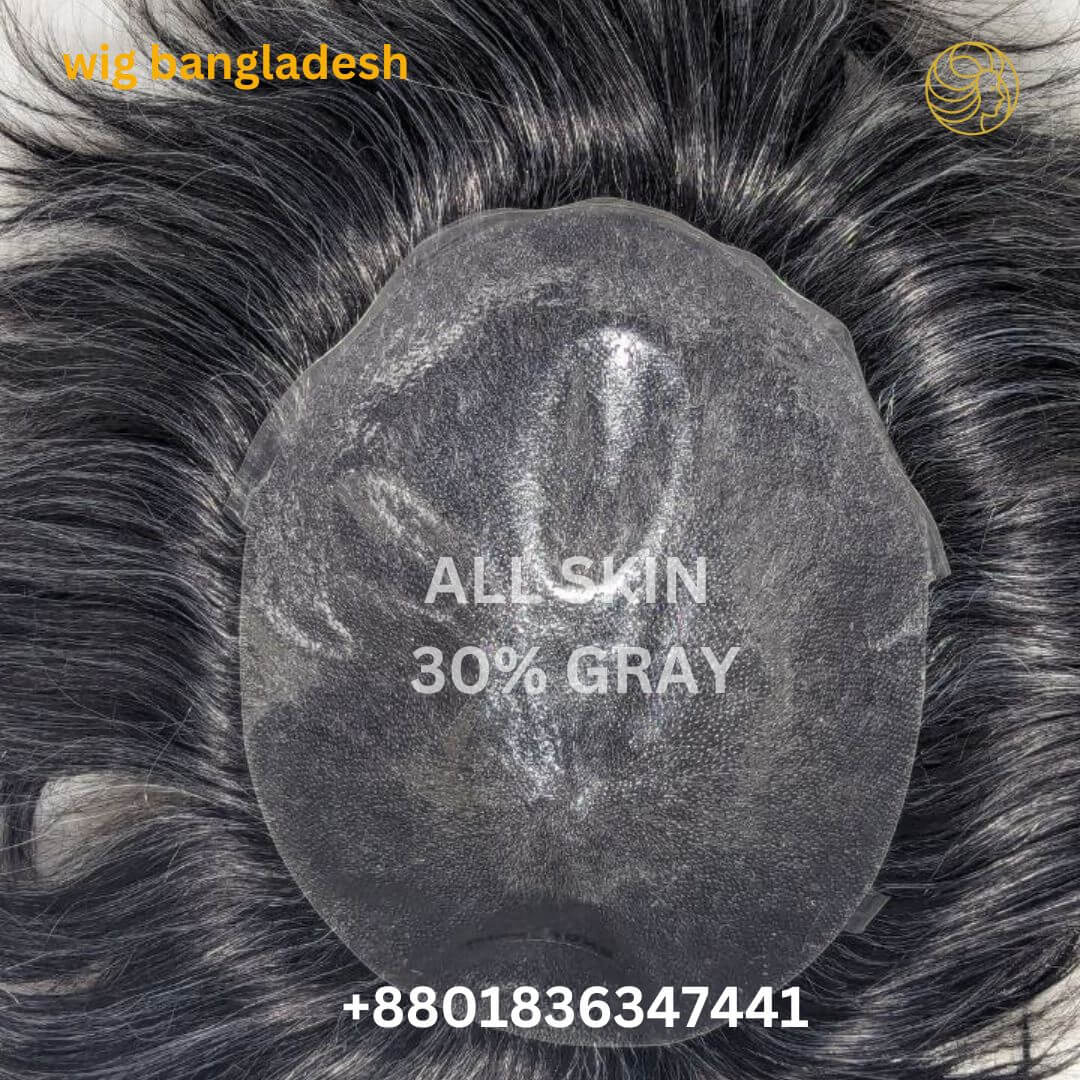 Prótese Capilar Masculina, Full Skin wig showing realistic hair texture in gray, high-quality material.