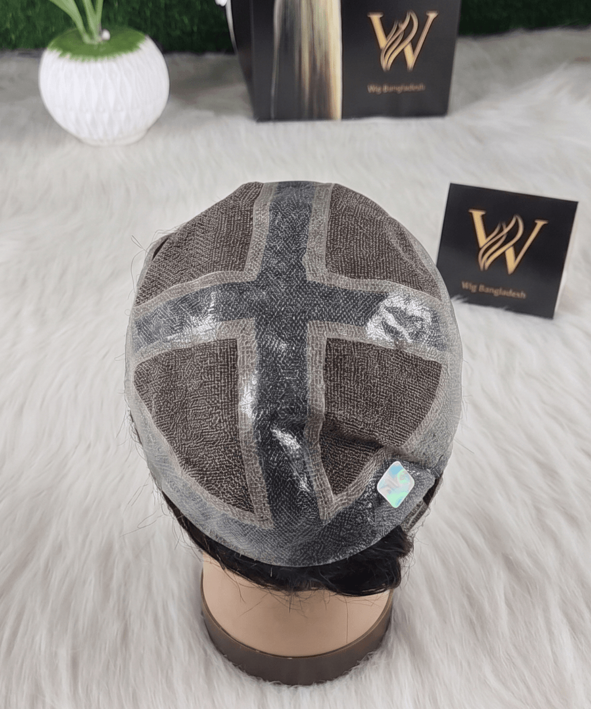 showcase X-Top Hair patch System provides a realistic hairline, natural movement, and versatile styling options.